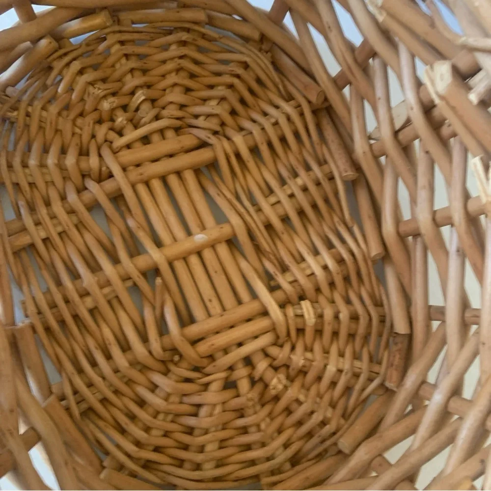 Large Oval Woven Wicker Rattan Storage/ Gathering Basket W/ Handle 14” long EUC
